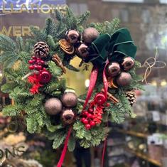 Brown bauble wreath 