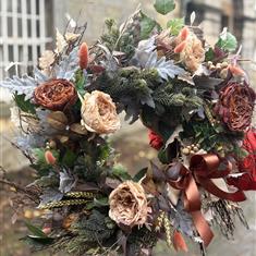 Artificial winter trending wreath 